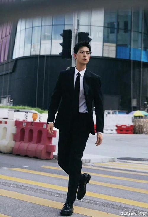 刘大锤最新爆料出轨,娱乐圈明星出轨风波再起